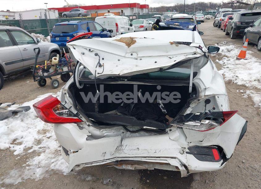 Photo 16 of 2019 Honda Civic SEDAN (VIN 2HGFC2F66KH507512)
