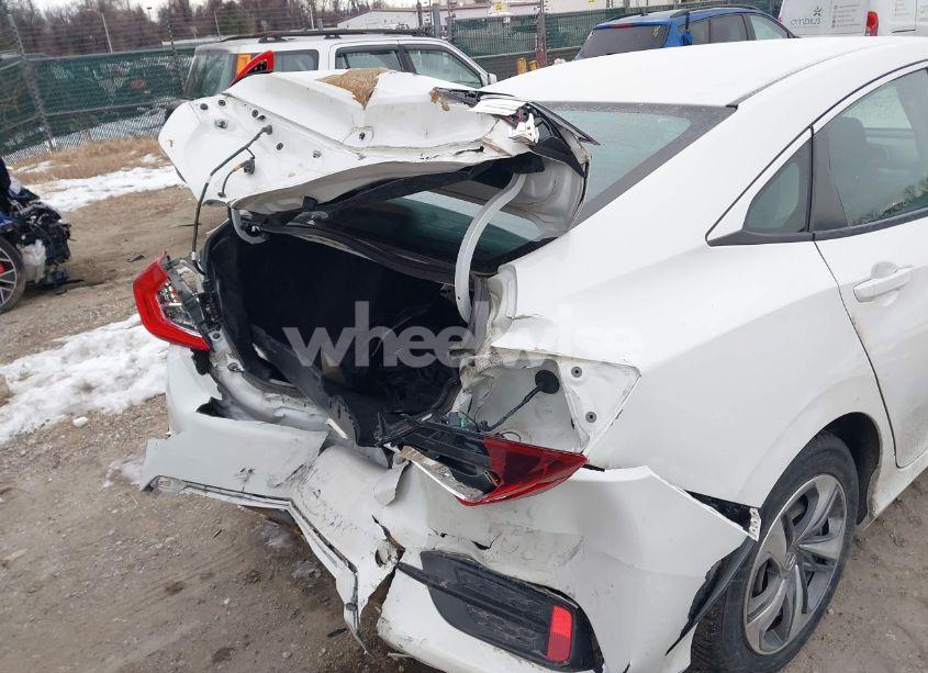 Photo 17 of 2019 Honda Civic SEDAN (VIN 2HGFC2F66KH507512)