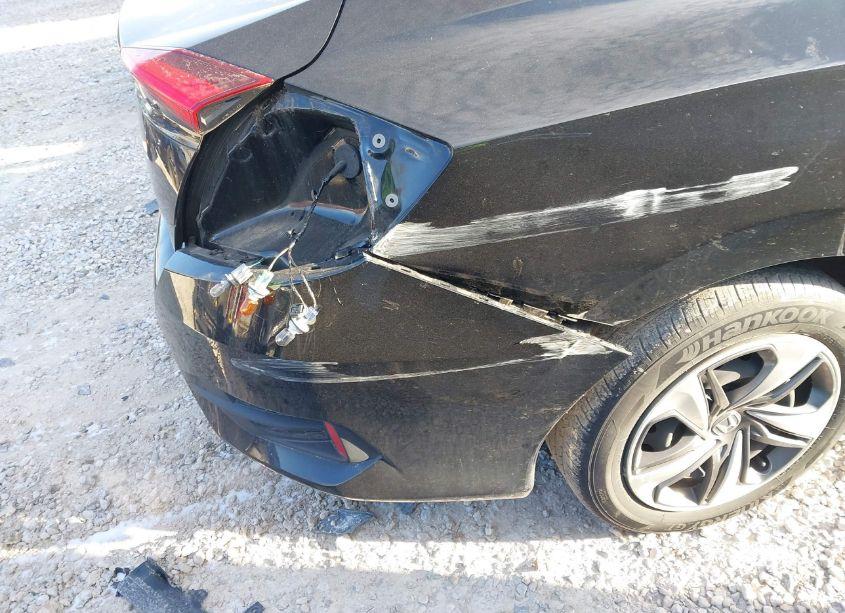 Photo 17 of 2019 Honda Civic LX (VIN 2HGFC2F66KH516100)