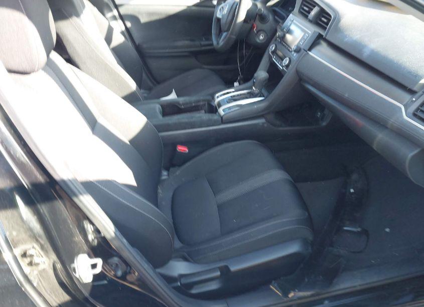 Photo 5 of 2019 Honda Civic LX (VIN 2HGFC2F66KH516100)