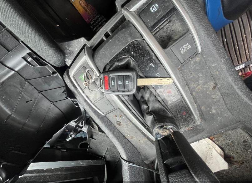 Photo 11 of 2019 Honda Civic LX (VIN 2HGFC2F66KH520311)