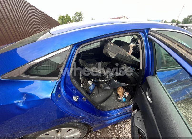 Photo 8 of 2019 Honda Civic LX (VIN 2HGFC2F66KH520311)