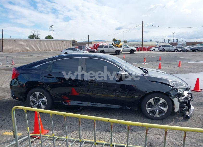 Photo 13 of 2019 Honda Civic LX (VIN 2HGFC2F66KH529493)