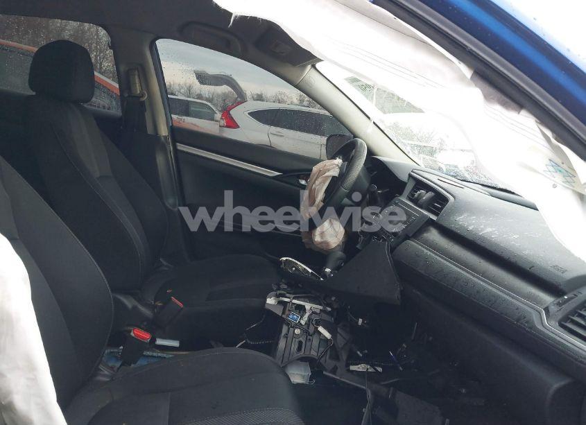 Photo 5 of 2019 Honda Civic LX (VIN 2HGFC2F66KH556953)