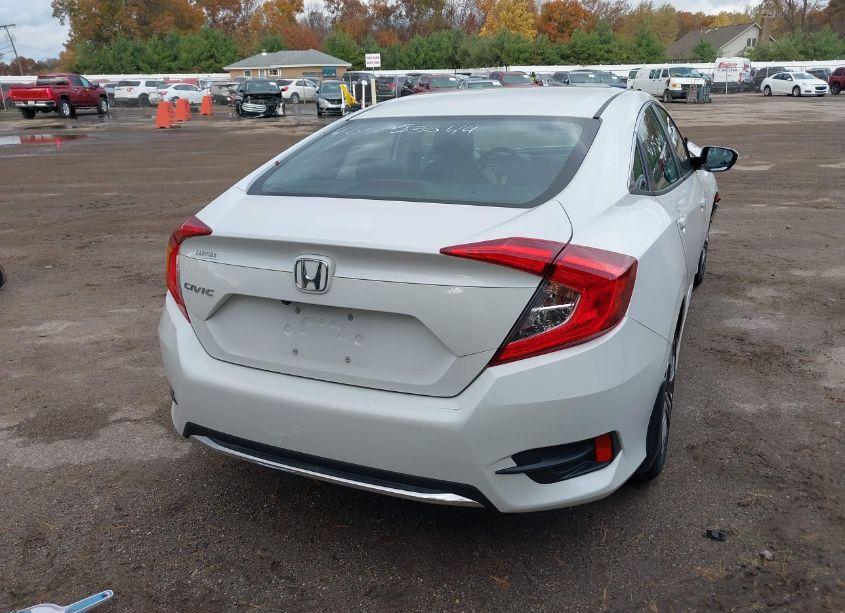 Photo 4 of 2019 Honda Civic LX (VIN 2HGFC2F66KH560758)