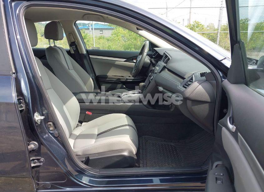 Photo 5 of 2019 Honda Civic LX (VIN 2HGFC2F66KH563966)