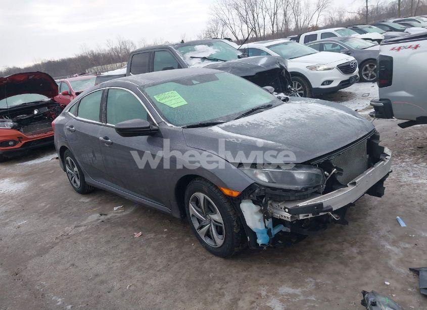 2019 Honda Civic LX (VIN 2HGFC2F66KH580542) main photo