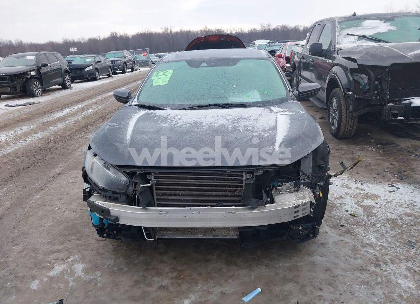 Photo 13 of 2019 Honda Civic LX (VIN 2HGFC2F66KH580542)