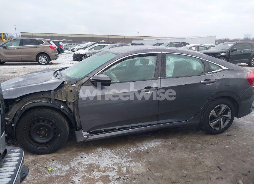 Photo 15 of 2019 Honda Civic LX (VIN 2HGFC2F66KH580542)