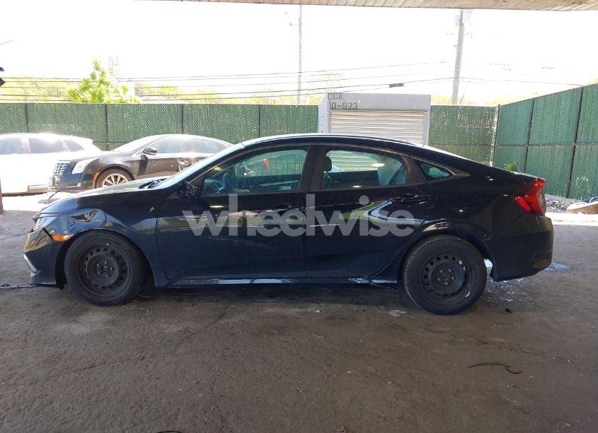 Photo 14 of 2019 Honda Civic LX (VIN 2HGFC2F66KH582629)