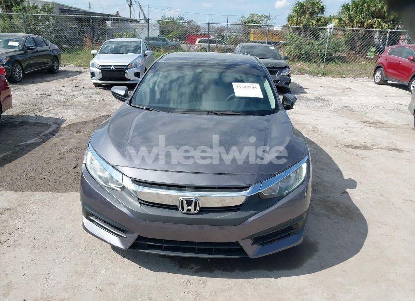Photo 12 of 2019 Honda Civic LX (VIN 2HGFC2F66KH601700)