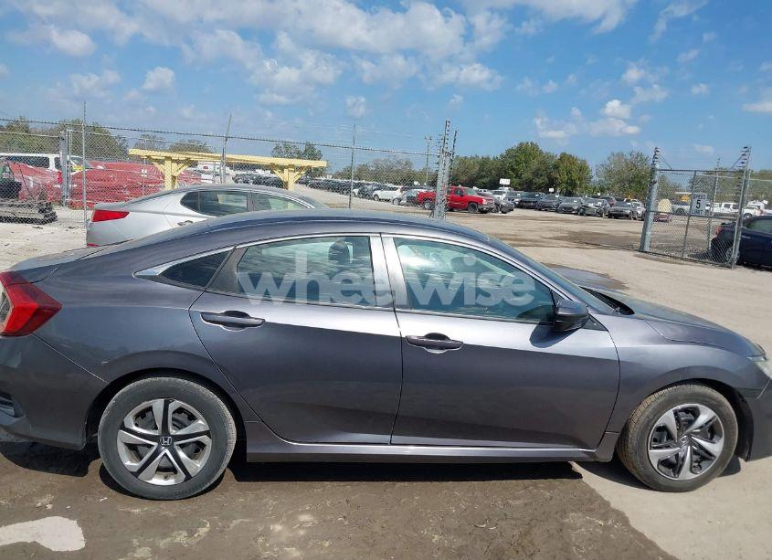 Photo 13 of 2019 Honda Civic LX (VIN 2HGFC2F66KH601700)