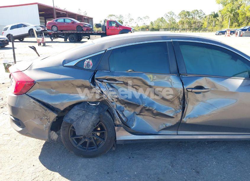 Photo 6 of 2020 Honda Civic LX (VIN 2HGFC2F66LH513697)