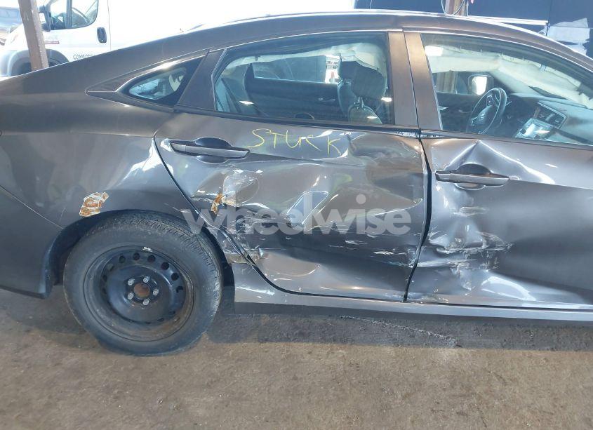 Photo 6 of 2020 Honda Civic LX (VIN 2HGFC2F66LH554007)