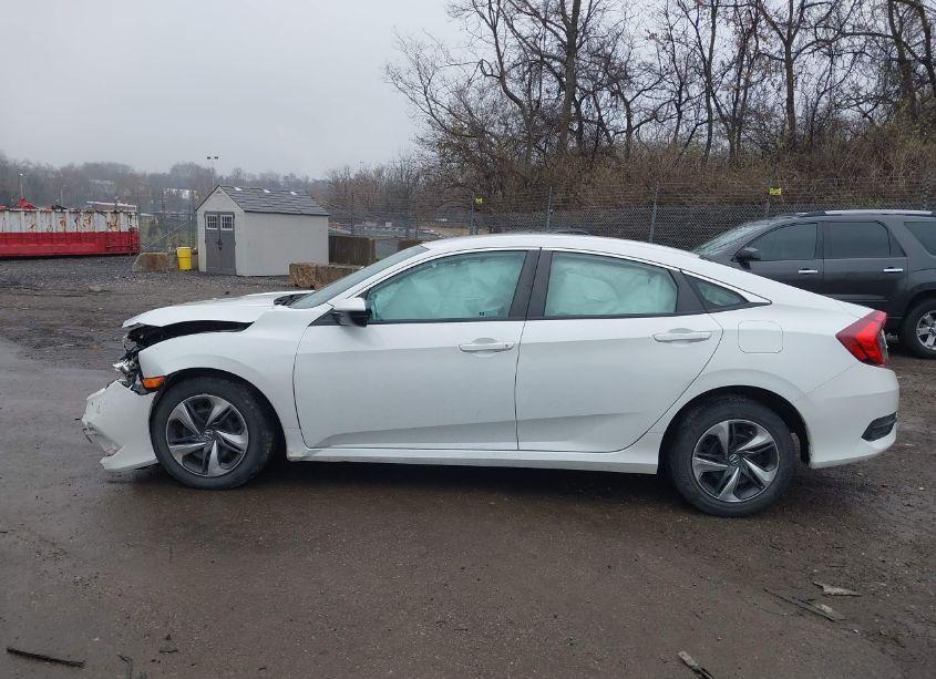 Photo 14 of 2021 Honda Civic LX (VIN 2HGFC2F66MH547902)