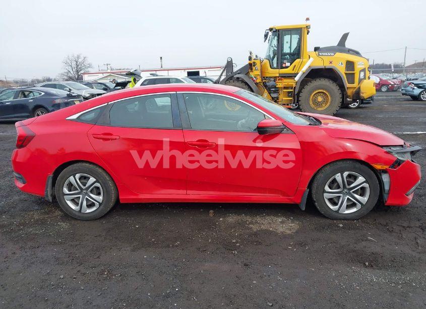 Photo 13 of 2019 Honda Civic LX (VIN 2HGFC2F67KH506997)