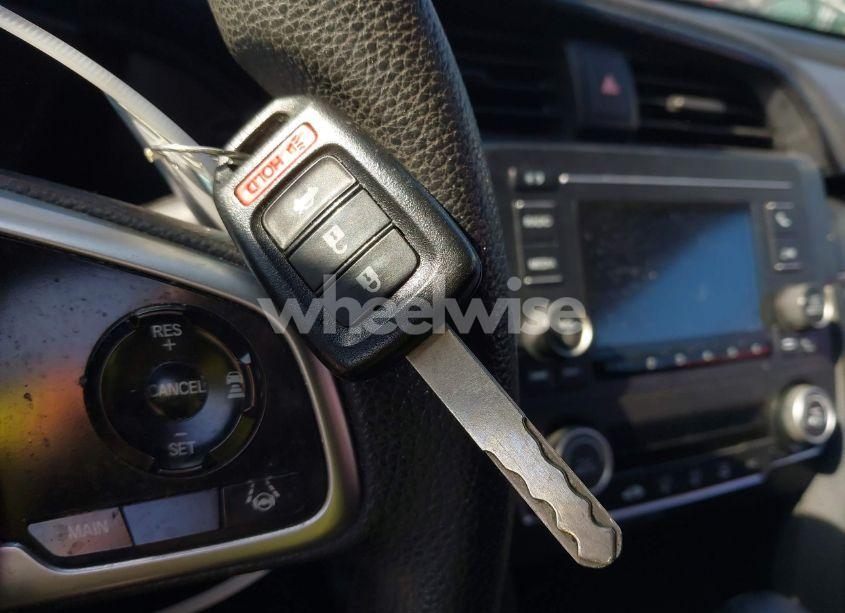 Photo 11 of 2019 Honda Civic LX (VIN 2HGFC2F67KH518180)