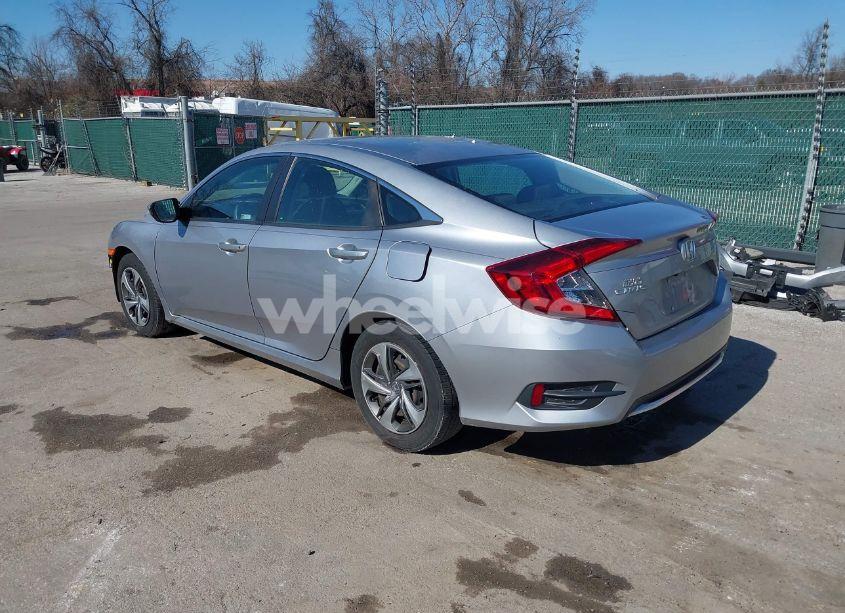Photo 3 of 2019 Honda Civic LX (VIN 2HGFC2F67KH518180)
