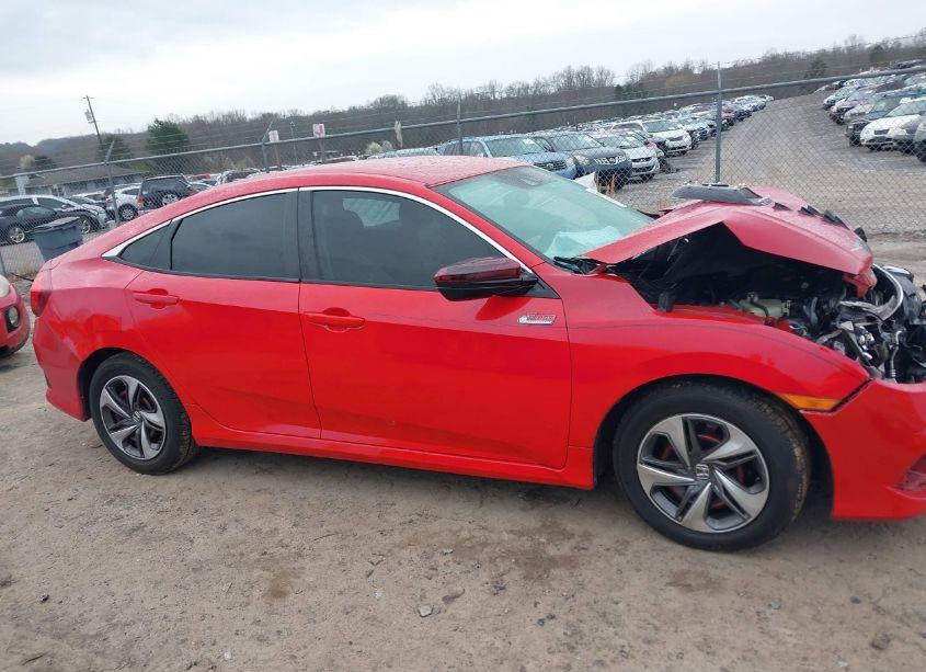 Photo 13 of 2019 Honda Civic LX (VIN 2HGFC2F67KH523766)