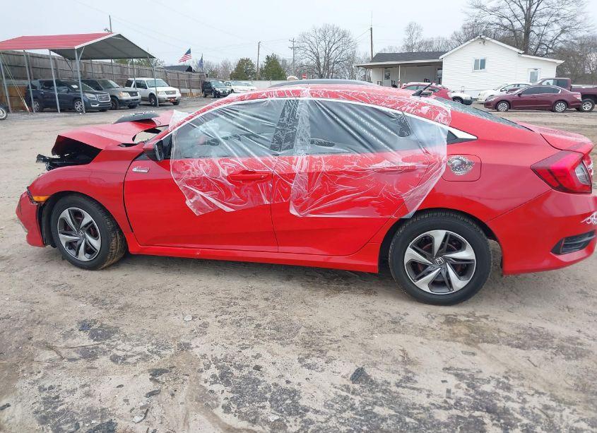 Photo 14 of 2019 Honda Civic LX (VIN 2HGFC2F67KH523766)