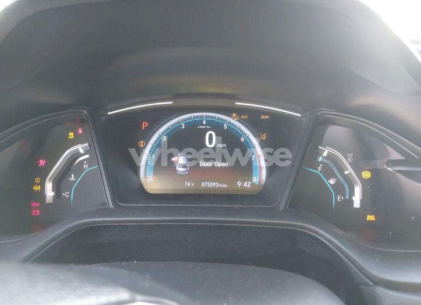 Photo 7 of 2019 Honda Civic LX (VIN 2HGFC2F67KH524898)