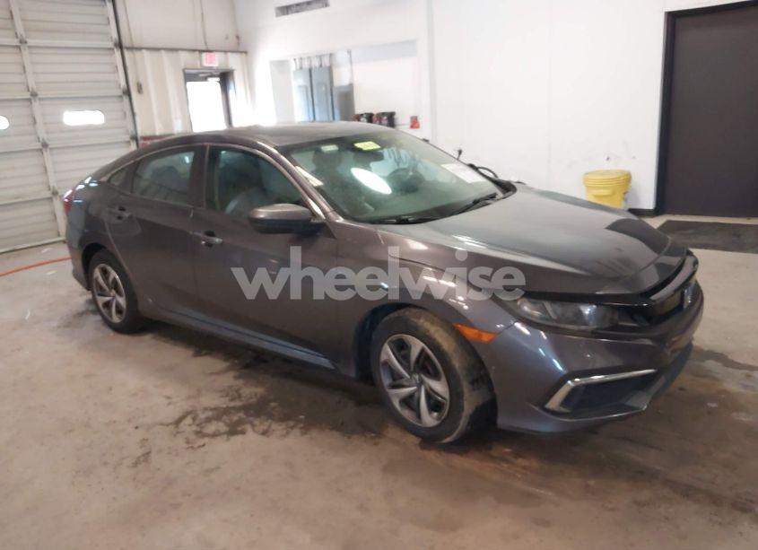 2019 Honda Civic LX (VIN 2HGFC2F67KH543435) main photo