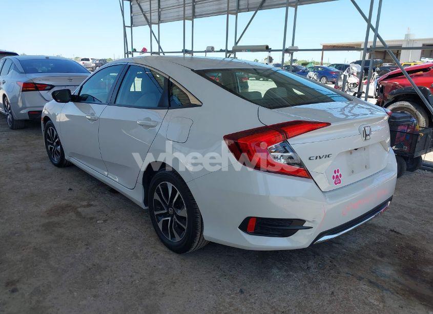 Photo 3 of 2019 Honda Civic LX (VIN 2HGFC2F67KH568920)