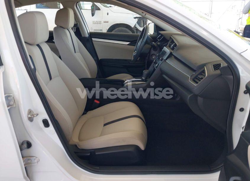 Photo 5 of 2019 Honda Civic LX (VIN 2HGFC2F67KH568920)