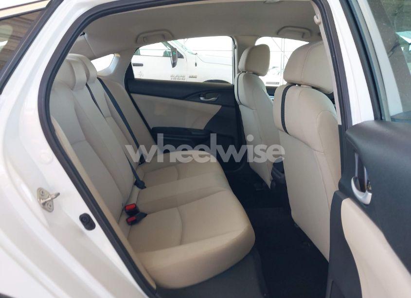 Photo 8 of 2019 Honda Civic LX (VIN 2HGFC2F67KH568920)