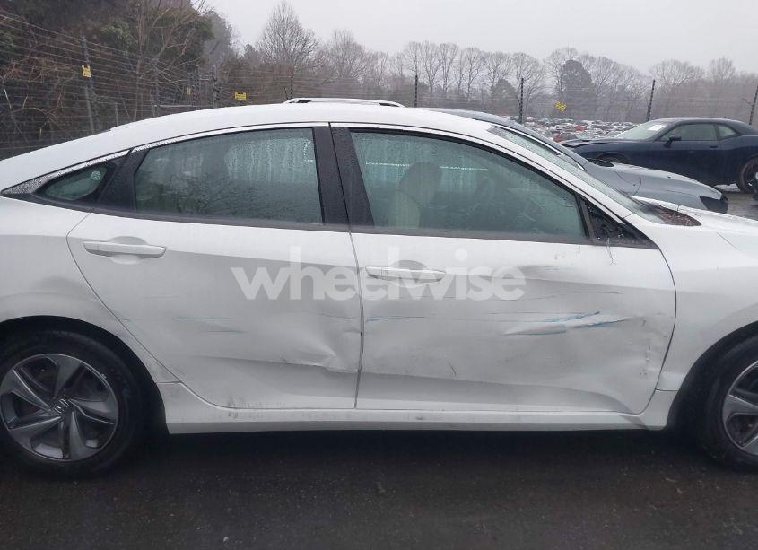 Photo 13 of 2019 Honda Civic LX (VIN 2HGFC2F67KH572384)