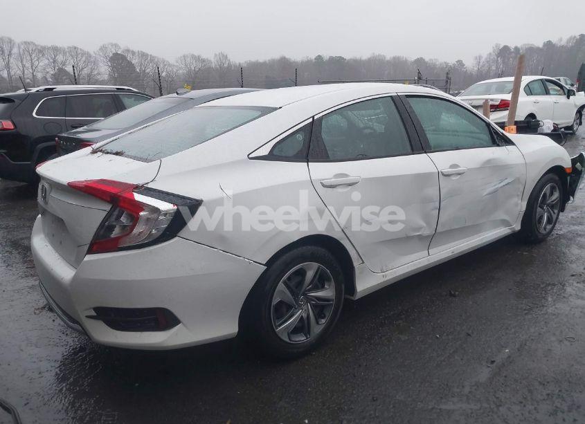 Photo 4 of 2019 Honda Civic LX (VIN 2HGFC2F67KH572384)