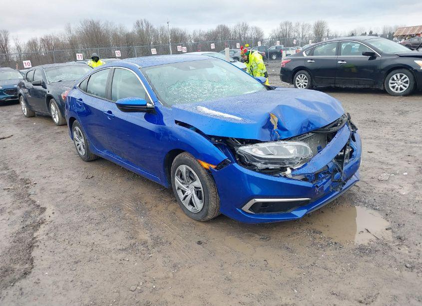 2019 Honda Civic LX (VIN 2HGFC2F67KH579870) main photo