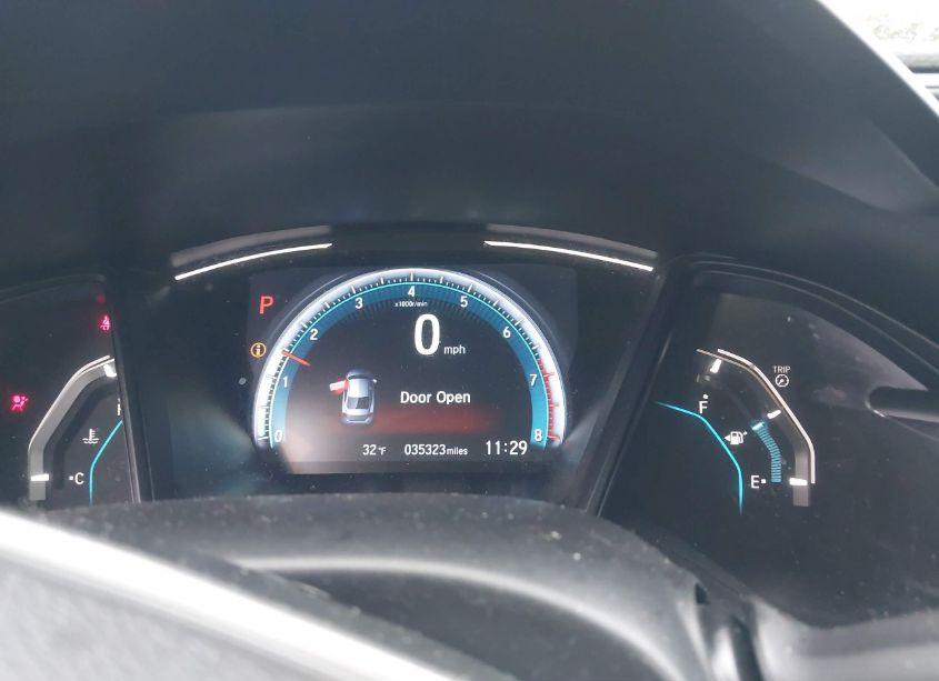 Photo 7 of 2019 Honda Civic LX (VIN 2HGFC2F67KH579870)