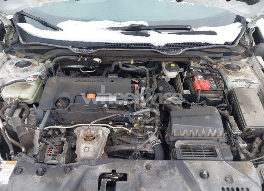 Photo 10 of 2019 Honda Civic LX (VIN 2HGFC2F67KH581117)