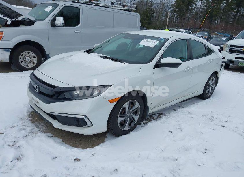 Photo 2 of 2019 Honda Civic LX (VIN 2HGFC2F67KH581117)
