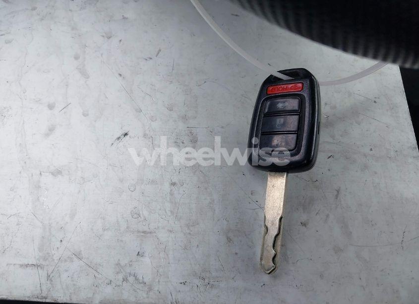 Photo 11 of 2019 Honda Civic LX (VIN 2HGFC2F67KH581473)