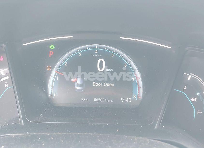 Photo 16 of 2019 Honda Civic LX (VIN 2HGFC2F67KH581473)