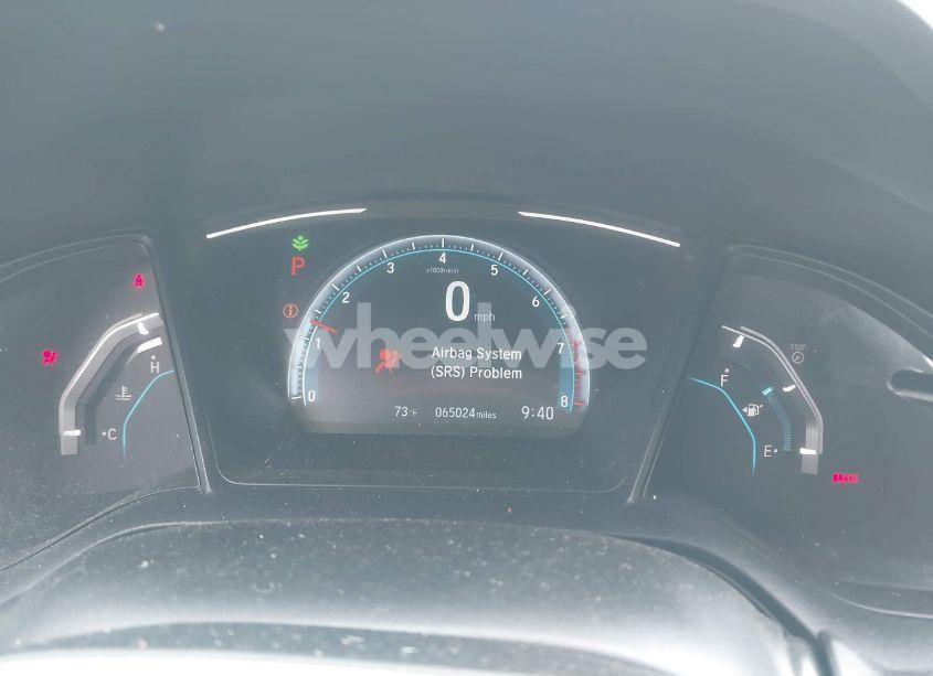 Photo 7 of 2019 Honda Civic LX (VIN 2HGFC2F67KH581473)