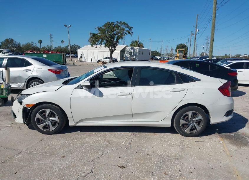 Photo 14 of 2019 Honda Civic LX (VIN 2HGFC2F67KH599889)