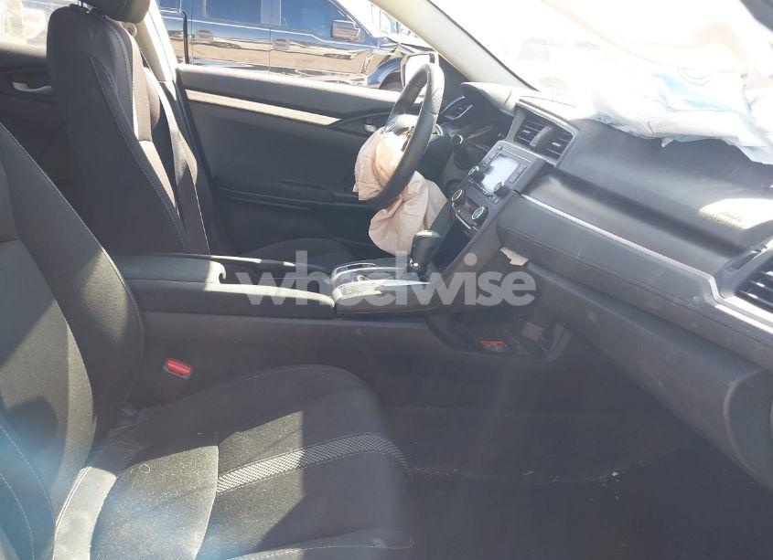 Photo 5 of 2019 Honda Civic LX (VIN 2HGFC2F67KH599889)