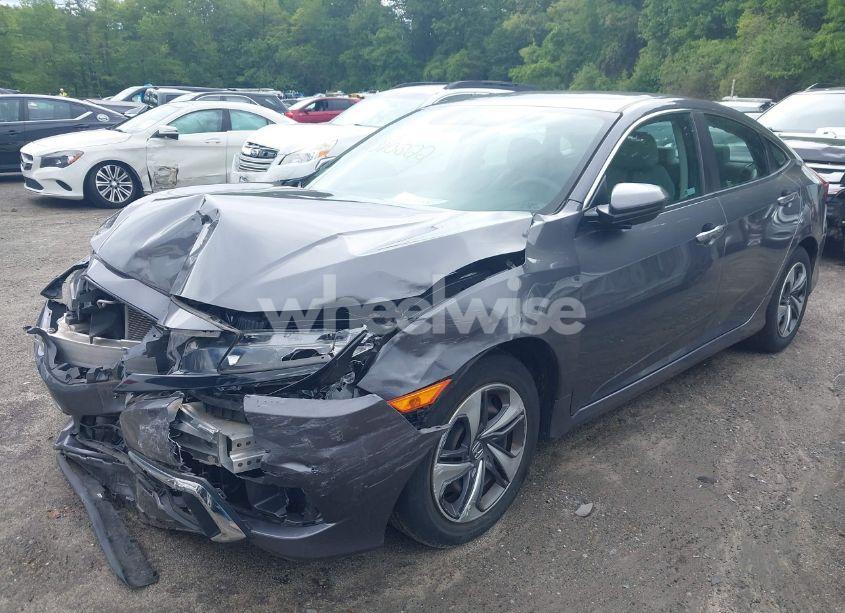 Photo 2 of 2019 Honda Civic LX (VIN 2HGFC2F67KH606663)