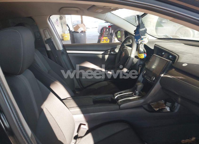 Photo 5 of 2020 Honda Civic LX (VIN 2HGFC2F67LH502286)