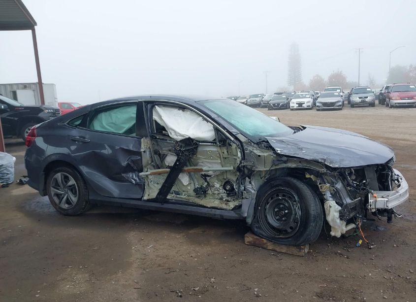 Photo 14 of 2020 Honda Civic LX (VIN 2HGFC2F67LH530427)