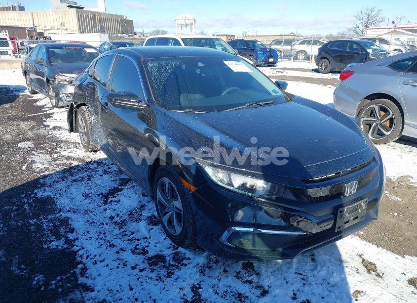 2020 Honda Civic LX (VIN 2HGFC2F67LH567896) main photo