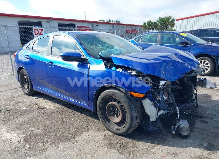 2020 Honda Civic LX (VIN 2HGFC2F67LH598467) main photo