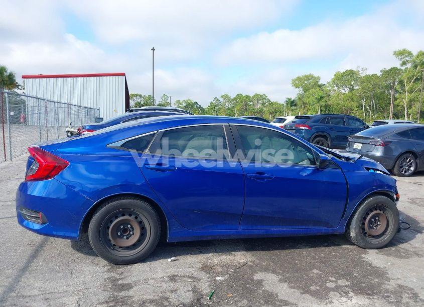 Photo 13 of 2020 Honda Civic LX (VIN 2HGFC2F67LH598467)
