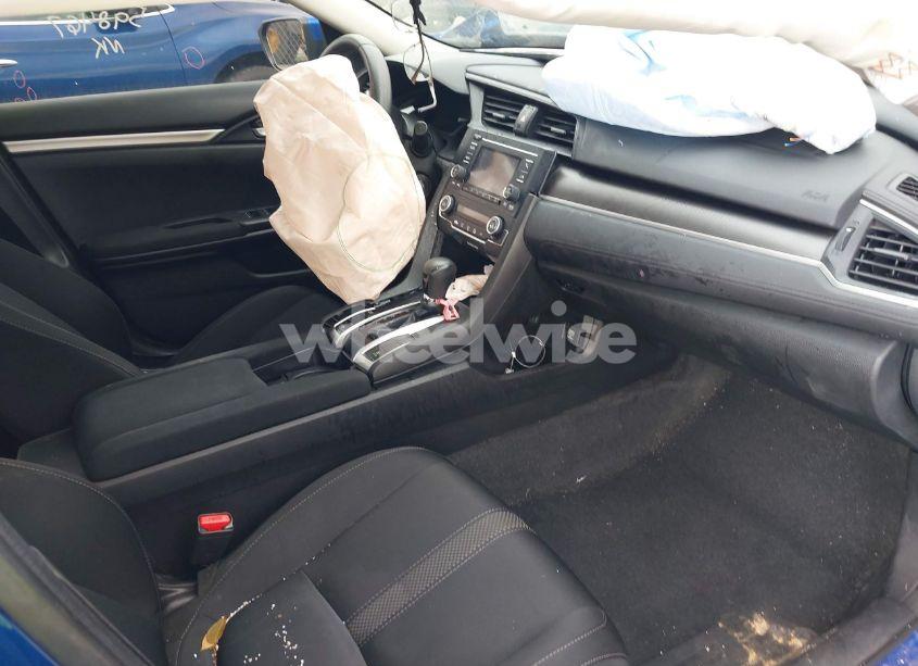 Photo 5 of 2020 Honda Civic LX (VIN 2HGFC2F67LH598467)
