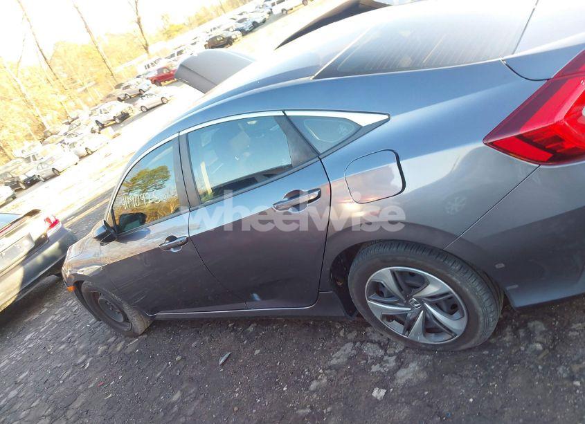 Photo 14 of 2021 Honda Civic LX (VIN 2HGFC2F67MH500989)