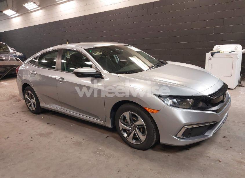 2021 Honda Civic LX (VIN 2HGFC2F67MH508445) main photo