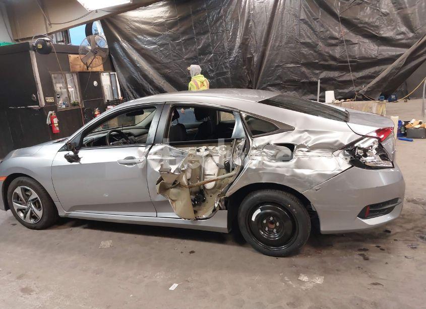 Photo 14 of 2021 Honda Civic LX (VIN 2HGFC2F67MH508445)